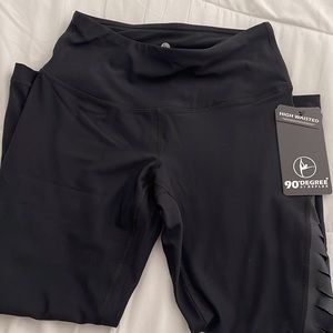 90 degree leggings brand new black size small